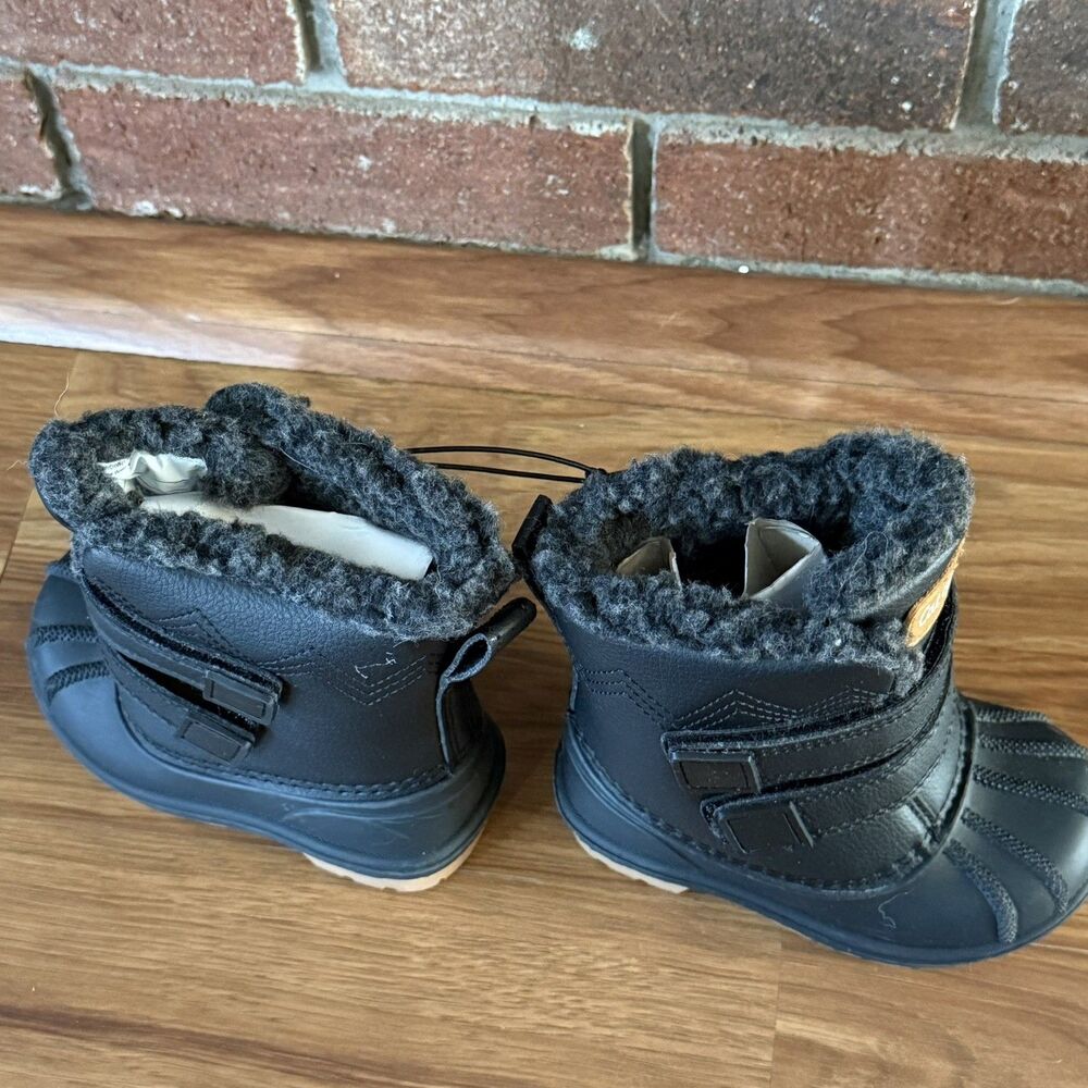 Cat & Jack Toddler Denver Winter Boots Black Round Toe Size 5 - Picture 15 of 16